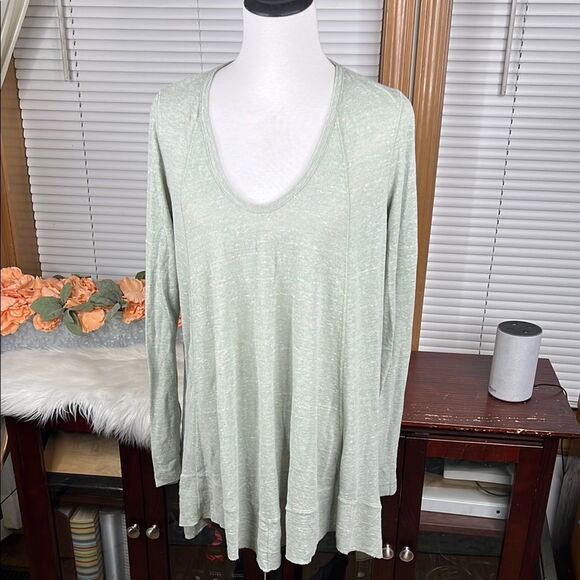 Free People Long Sleeve Thermal Top Size Small NWT - Picture 1 of 10